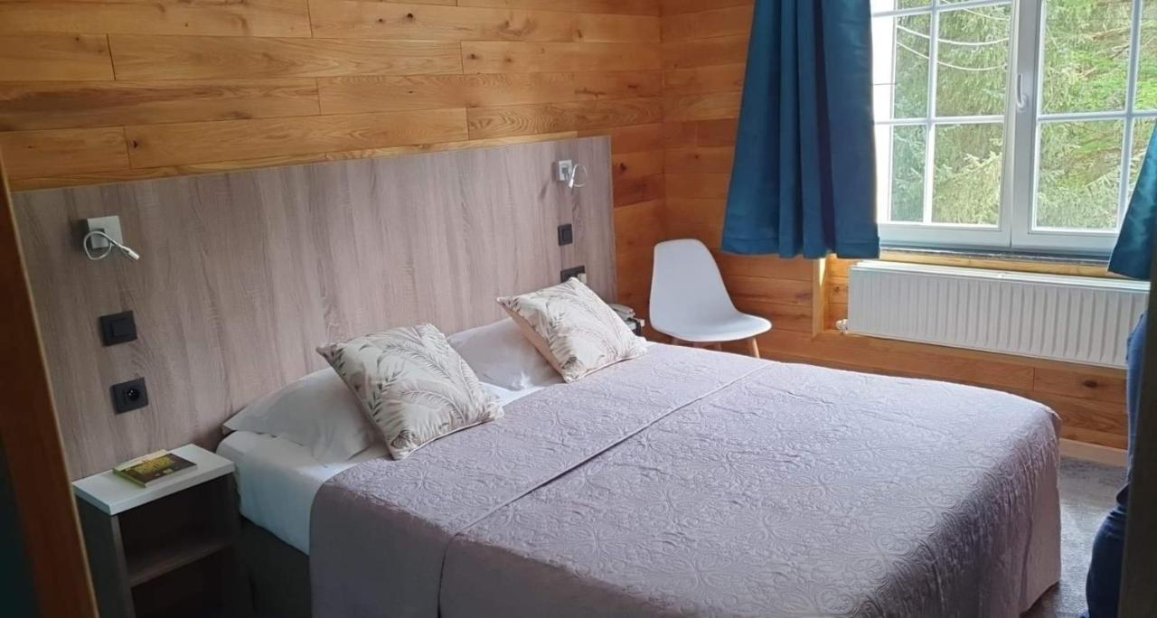 Logis L'Ermitage, Bistrot Des Saveurs Houffalize Dış mekan fotoğraf