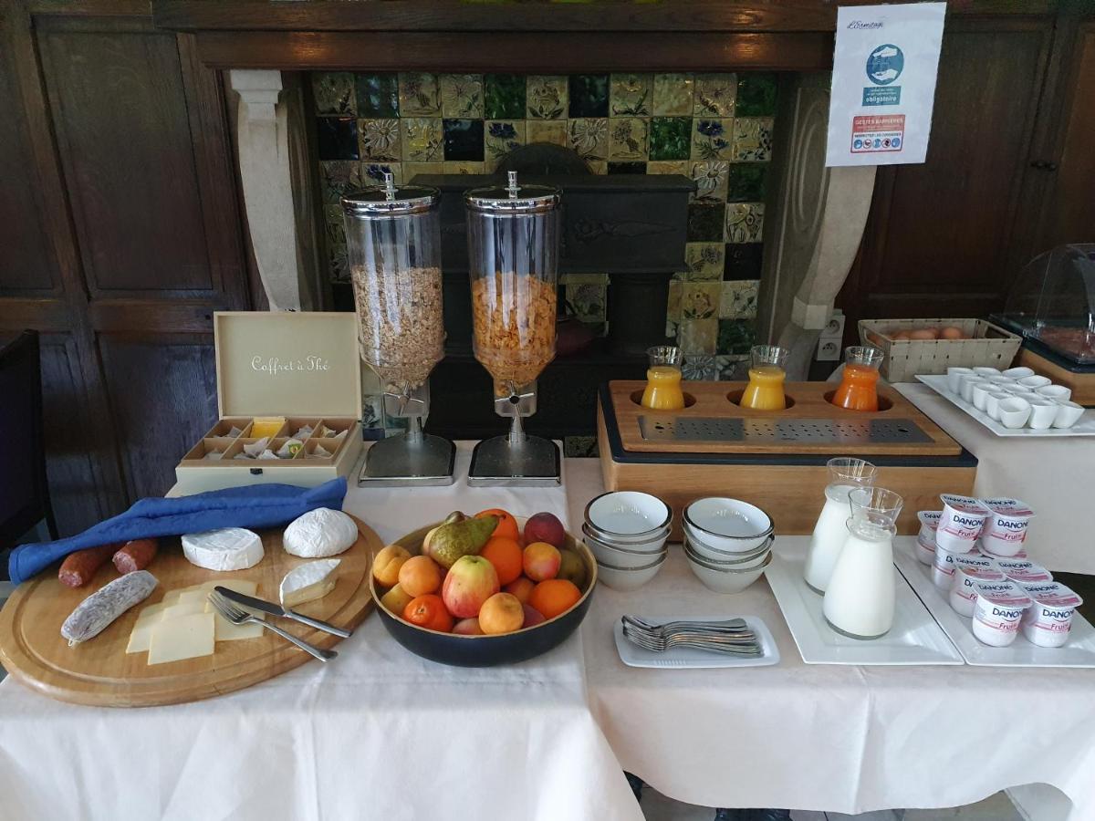 Logis L'Ermitage, Bistrot Des Saveurs Houffalize Dış mekan fotoğraf