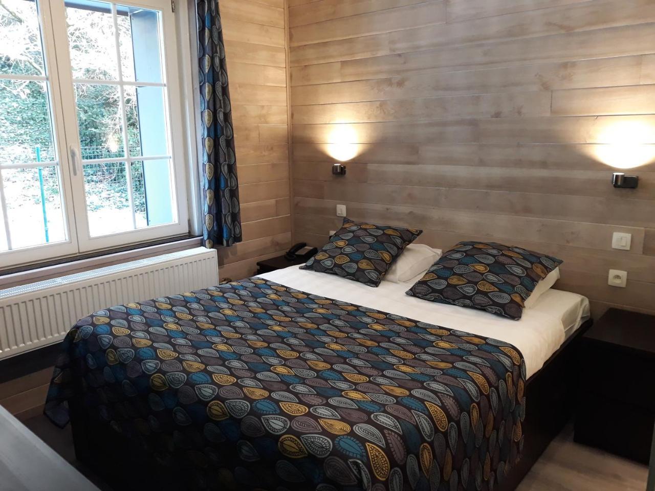 Logis L'Ermitage, Bistrot Des Saveurs Houffalize Dış mekan fotoğraf